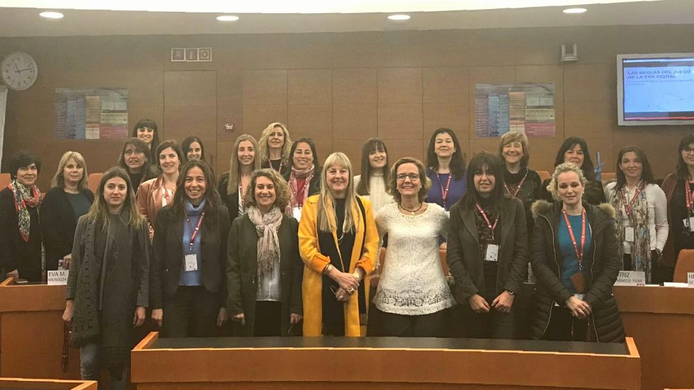 Afrontar el reto de la transformación digital del talento de la mujer en la empresa