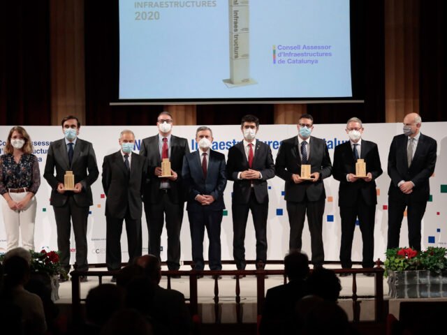 La 5ª edición de la Noche de las Infraestructuras premia la nueva Terminal de Graneles Sólidos de ICL Iberia, al Puerto de Barcelona