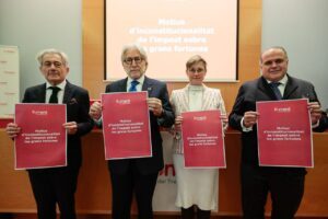 Foment del Treball presenta los motivos para el recurso de inconstitucionalidad del impuesto sobre grandes fortunas