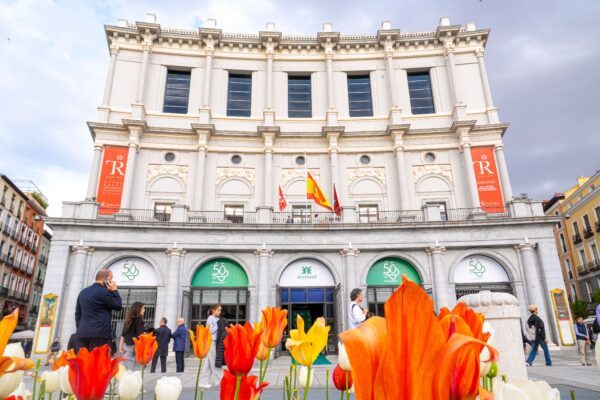 Aresbank celebra su 50 aniversario impulsando la internacionalización de empresas espaƱolas en la región de oriente medio y norte de Ćfrica