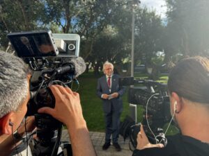 Foment del Treball reclama al Gobierno que paralice la OPA del BBVA sobre el Sabadell para defender el interés general y territorial