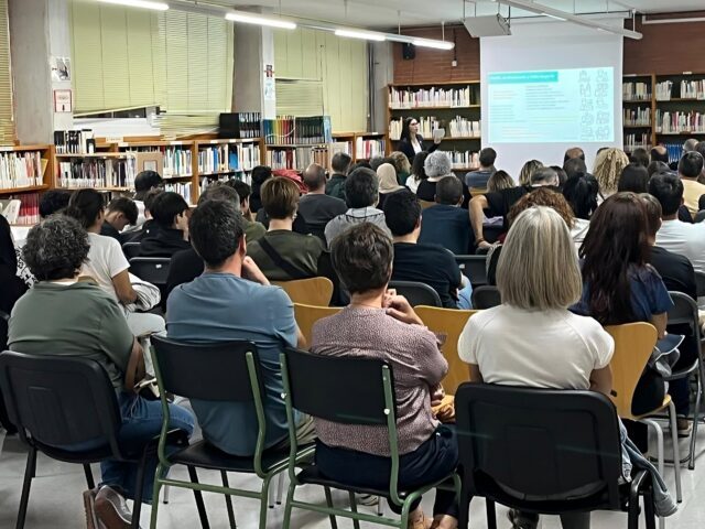 Èxit de la Jornada per famílies i joves a l’Institut de Calaf
