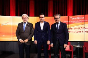 Foment del Treball y PwC celebran un Desayuno Ejecutivo con Toni Ruiz, CEO de Mango