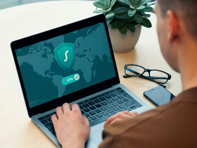 L’Agència de Ciberseguretat de Catalunya signa un conveni amb Foment del Treball per enfortir la ciberseguretat de les pimes tecnològiques