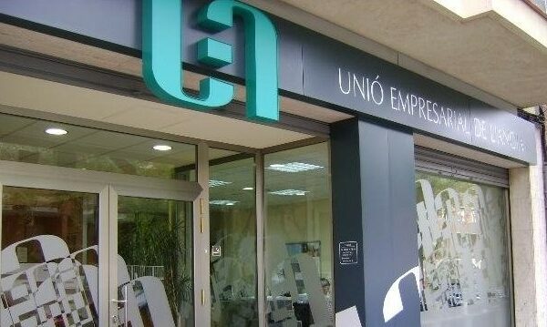 La UEA impulsa l’Integral Plus, un programa adreçat a persones aturades, prioritzant les majors de 45 anys