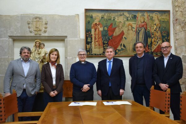 La Catedral de Barcelona signa un conveni de col·laboració amb Foment del Treball