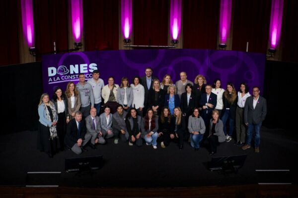 El sector de la construcció reclama més referents, millor conciliació i decisions estratègiques per atraure talent femení