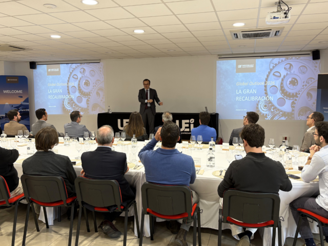 Les perspectives positives d’inversió per al 2026 protagonitzen el dinar-tertúlia del cercle d’empresaris de la UEI