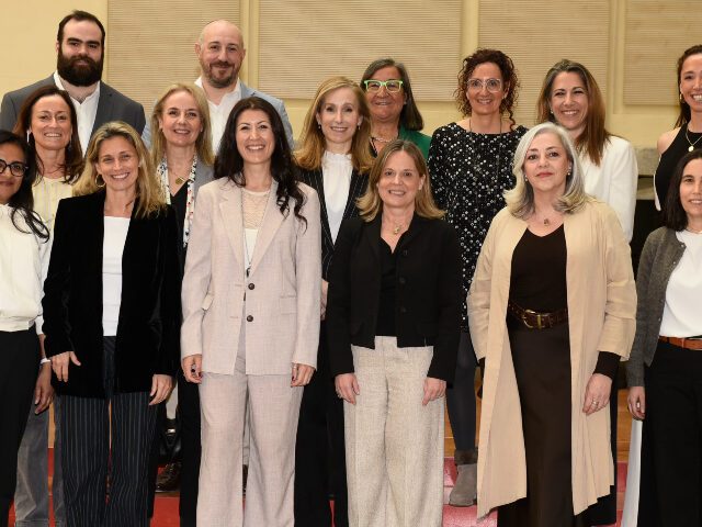 ‘Hackeando la brecha’ reúne al ecosistema de salud y tecnología para avanzar en equidad y liderazgo femenino