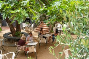 Foment alerta que el mercat laboral català mostra signes d’esgotament estructural