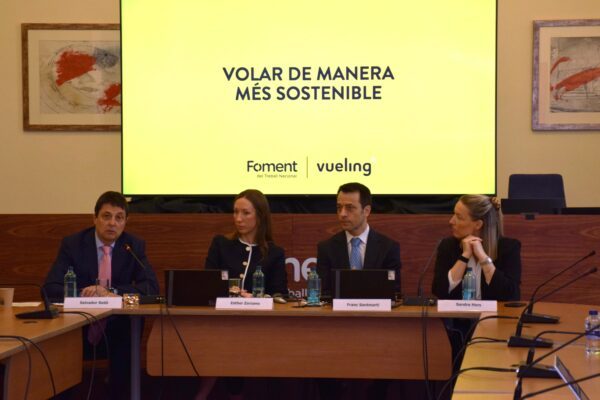 Vueling impulsa a Foment del Treball el debat sobre el futur dels viatges corporatius sostenibles