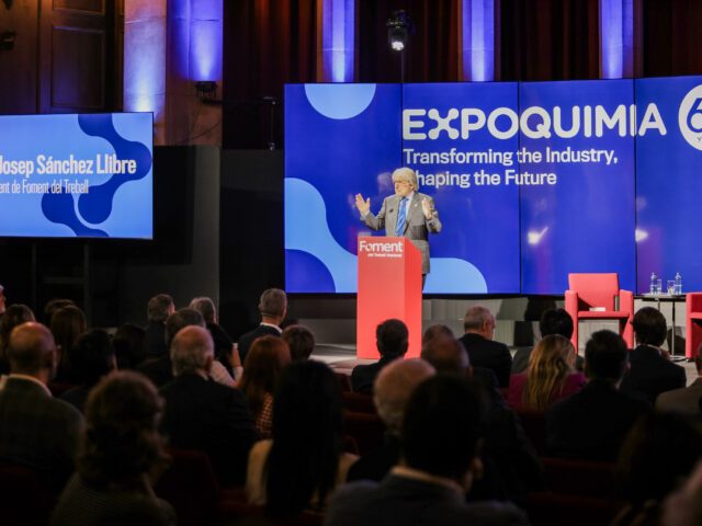 Expoquimia subraya el protagonismo de la química en la reindustrialización de Europa