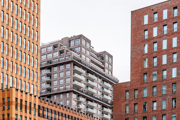 Augmenten un 9,7% les operacions immobiliàries l’últim any a L’Hospitalet i el Baix Llobregat
