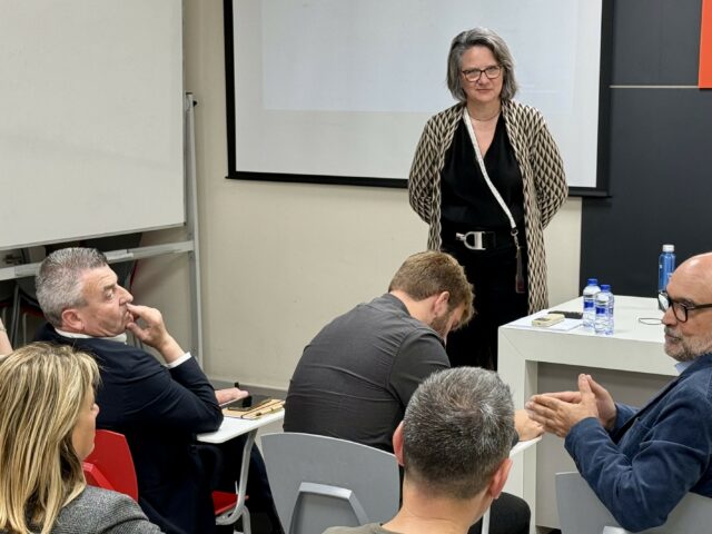 L’ACEB acosta al teixit empresarial i tècnic del Berguedà les noves eines per agilitzar tràmits i reduir la burocràcia