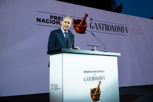 Joan Font i Torrent (Acadèmia Catalana de Gastronomia i Nutrició): «La restauració acosta els visitants al territori, els fa sortir de la ciutat, genera economia i fa país»