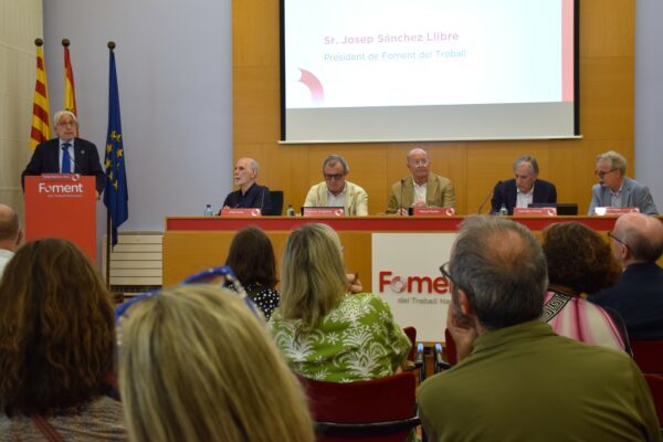 Foment reivindica una Formació Professional més connectada amb l’empresa per impulsar talent, productivitat i ocupació