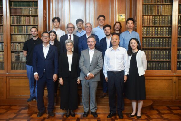 Foment del Treball rep una delegació institucional i empresarial de Pequín