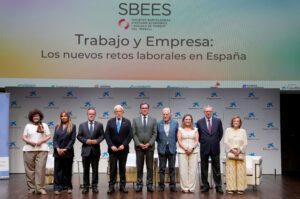 Josep Sánchez Llibre: «Debemos centrarnos en el valor social del trabajo, prestigiarlo y apoyar a todos los que contribuyen a él»
