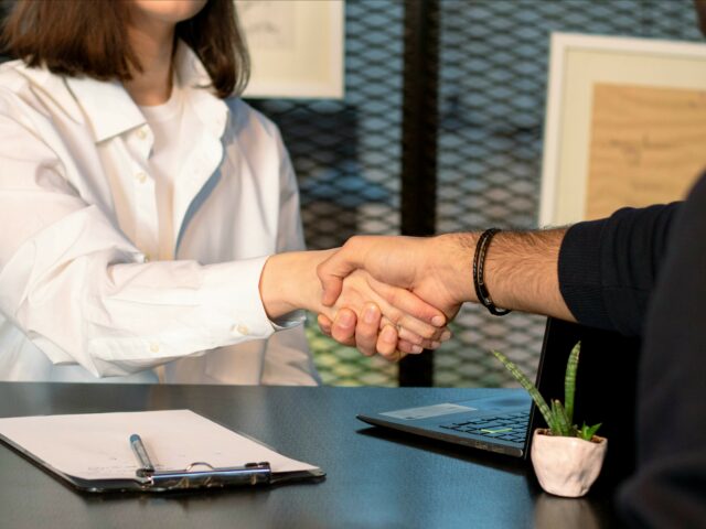 Foment destaca el esfuerzo del tejido empresarial tras la buena evolución del mercado laboral en un segundo trimestre marcado por su comportamiento estacional