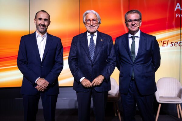 Adrian Orbea (Henkel Ibèrica): “Complir 150 anys no va de mirar pel retrovisor, sinó de continuar mirant endavant”