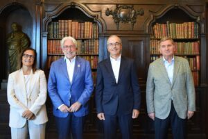 Deloitte s’incorpora a Foment del Treball per reforçar el coneixement i la transformació al servei de l’empresa
