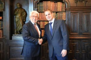 Foment suma la experiencia de Afi para afrontar los nuevos retos de la economía y la empresa