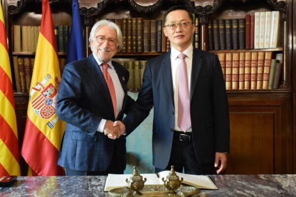 El Consell de Shangai per a la Promoció del Comerç Internacional visita Foment del Treball