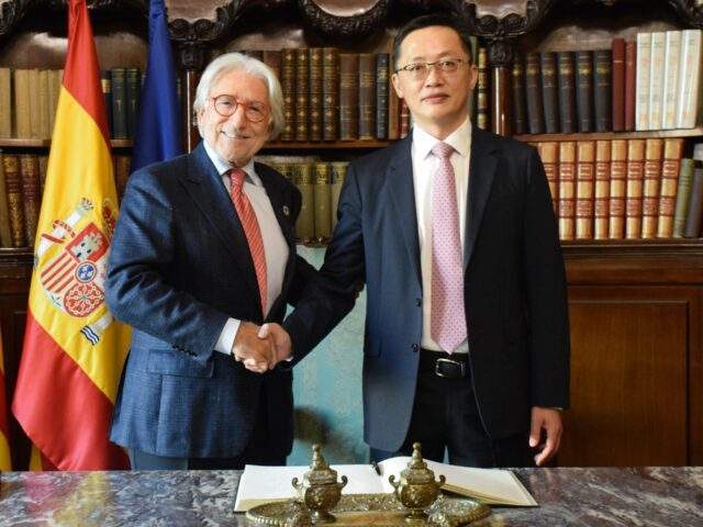 El Consell de Shangai per a la Promoció del Comerç Internacional visita Foment del Treball