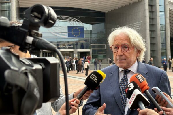 Foment del Treball eleva a la Comissió Europea i al Parlament Europeu el seu Llibre Blanc sobre l’Absentisme i demana ampliar les competències de les mútues per aturar l’escalada de baixes